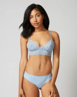 Amourette Spotlight Brazilian