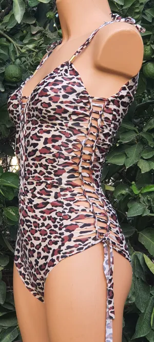 Clearance - One Piece Swimsuit For Women in Leopard print "SIDE" (Lycra Fabric)