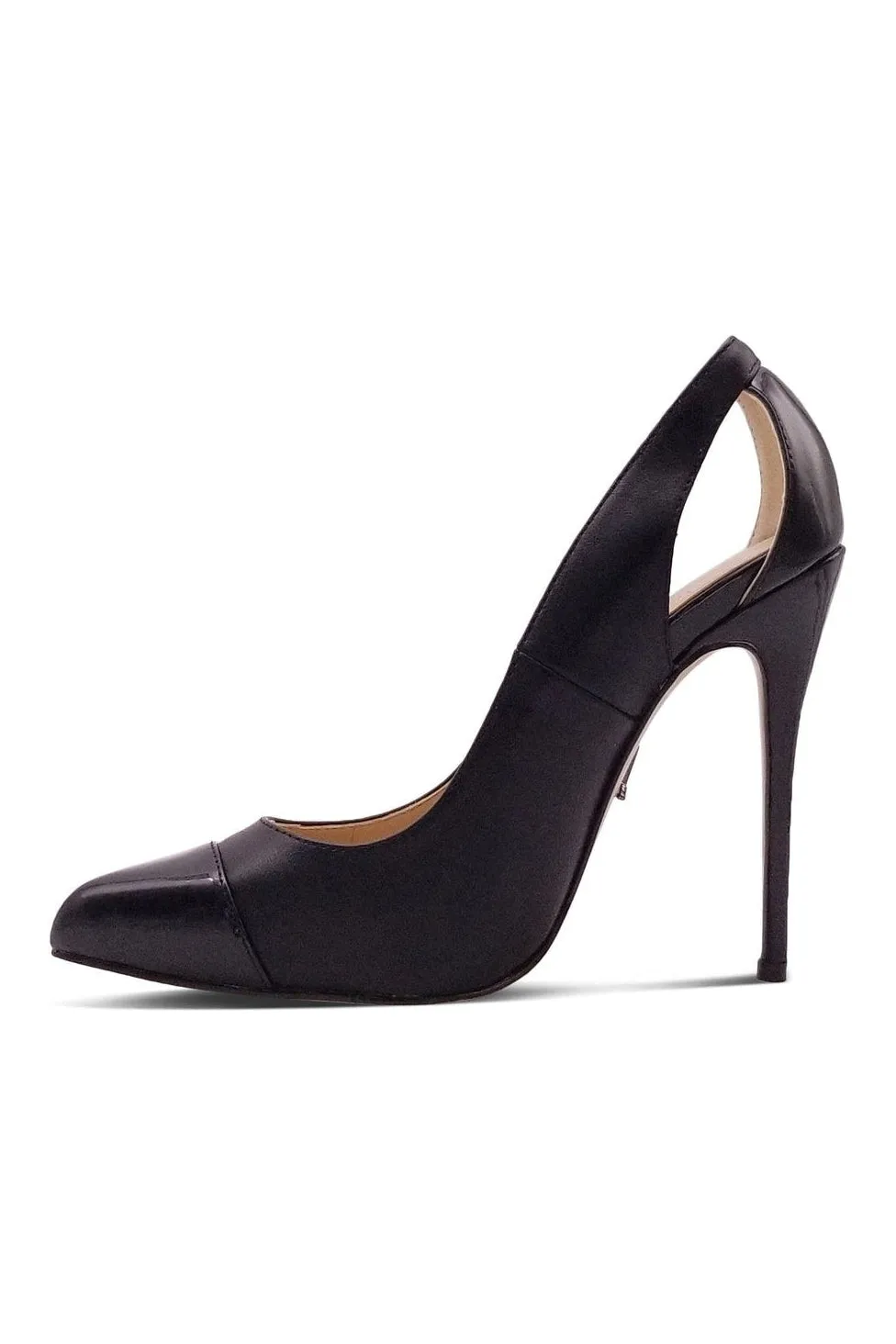 Cut Out Designed Pointed Toe Spectator Pump
