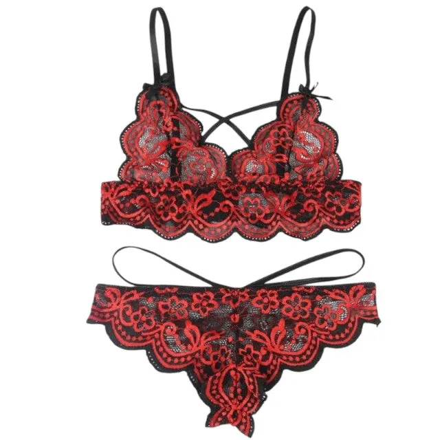 Lenjerie set 2 piese Subblime rosu si negru. model cu bustiera din dantela si chilot tanga. marime S/M