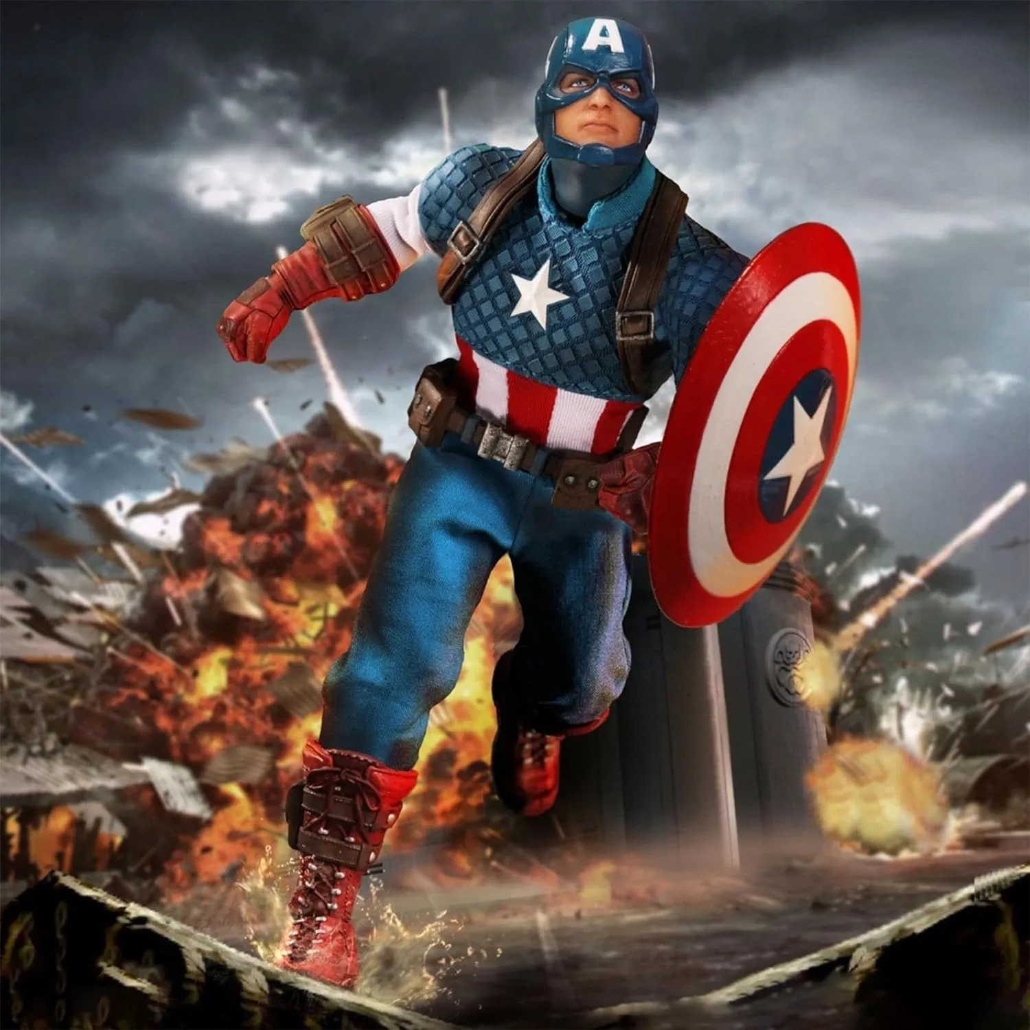 Mezco Toyz ONE:12 Collective: Captain America Action Figure